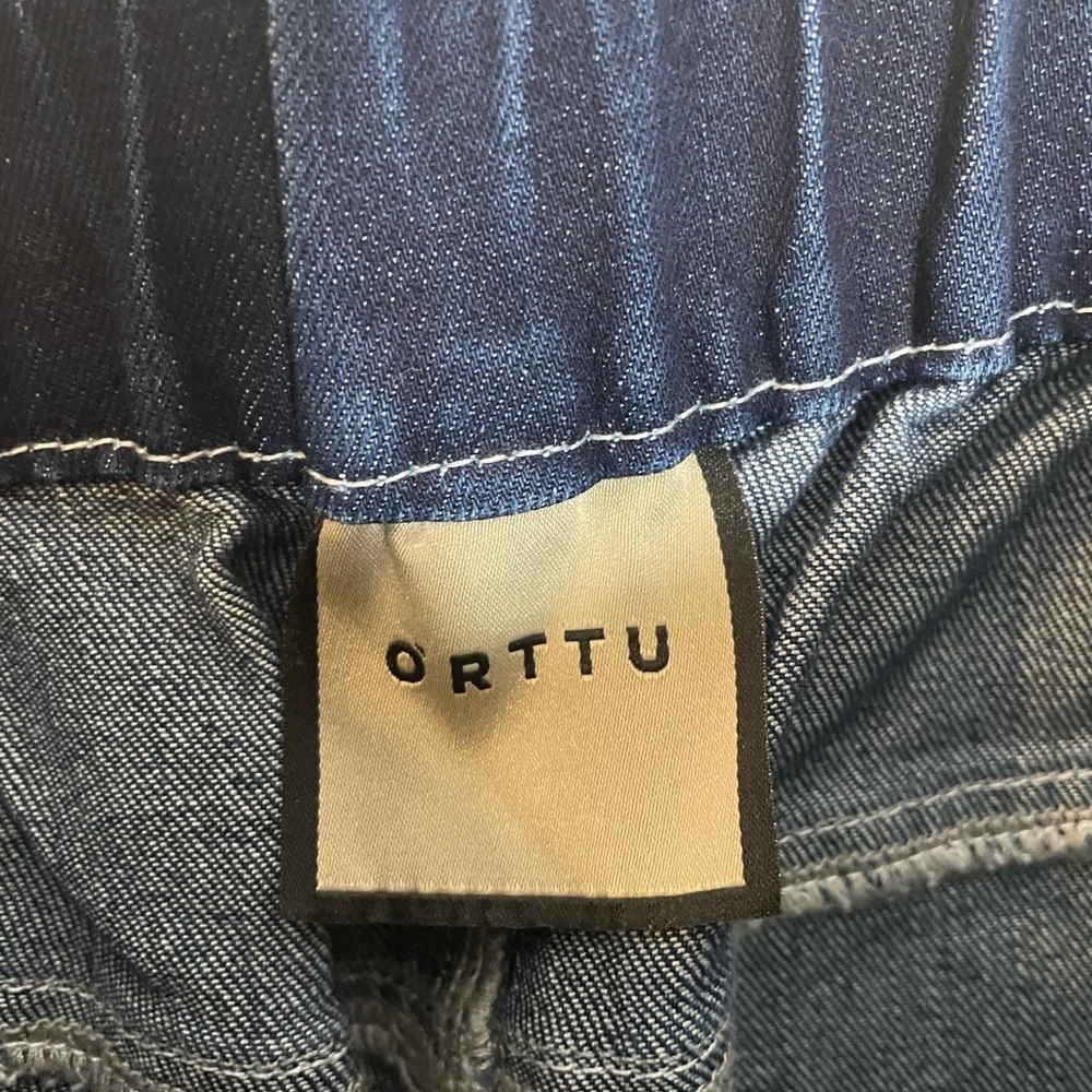 Orttu Ralph Jean Stones Jeans Med Rhinestone Blue $195 Casual Rave Party Holiday — image 4 of 8